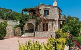 Spilia Village Hotel & Villas